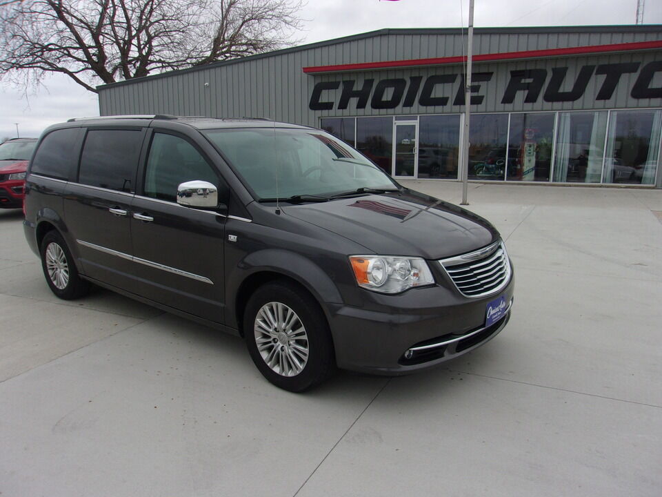 2014 Chrysler Town & Country  - Choice Auto